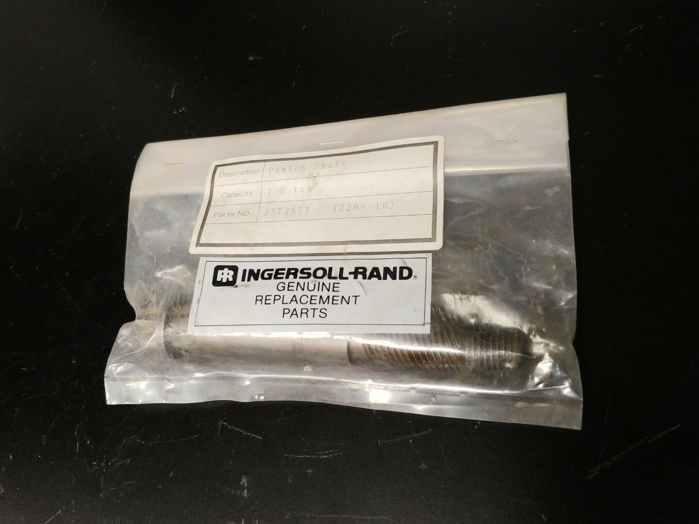 Ingersoll Rand 2372831 Pinion Shaft for 1 t VL2 and MCH5 Premium Hoists
