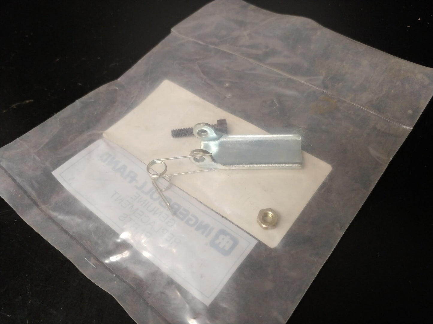 Ingersoll Rand 1/2 ton Hook Latch Kit P/N 2372820 MCH5 Chain Hoists