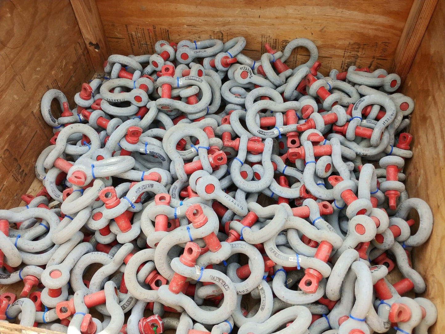 LOT OF 2 New Crosby USA 1" Screw Pin Anchor Shackles 8-1/2 Ton 1018534 G-209