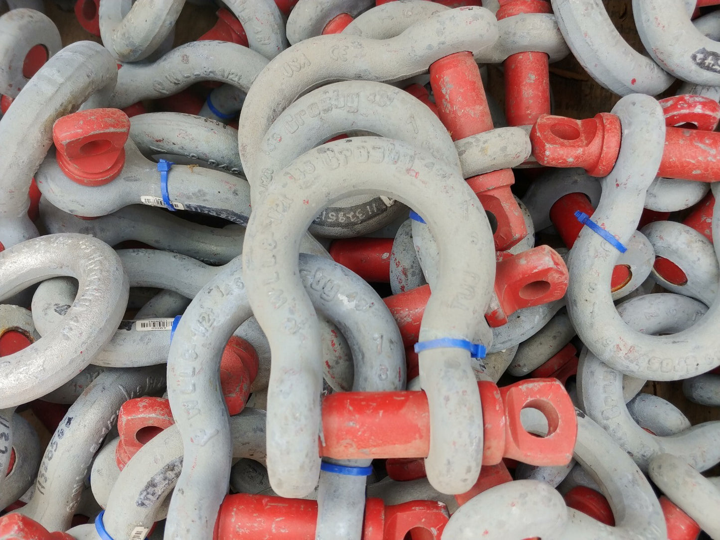 LOT OF 2 New Crosby USA 1" Screw Pin Anchor Shackles 8-1/2 Ton 1018534 G-209