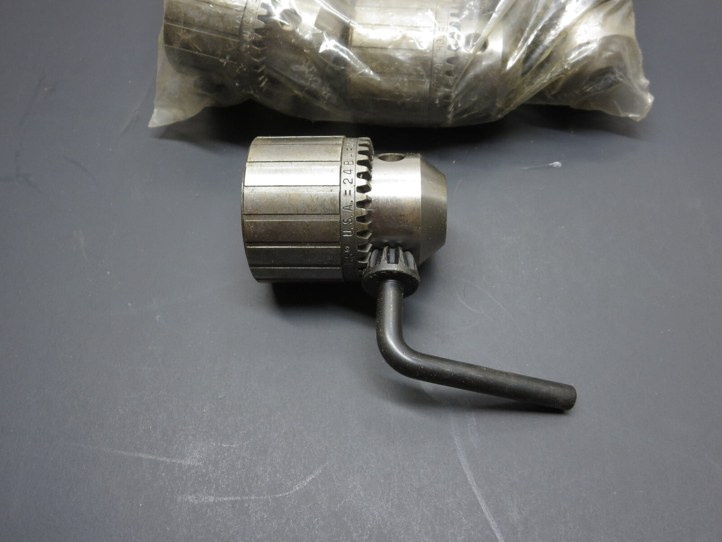 1 ea. Ingersoll-Rand 7806-99-8 Drill Chuck 1/16 - 1/2 in. 3/8-24 w/ Key USA