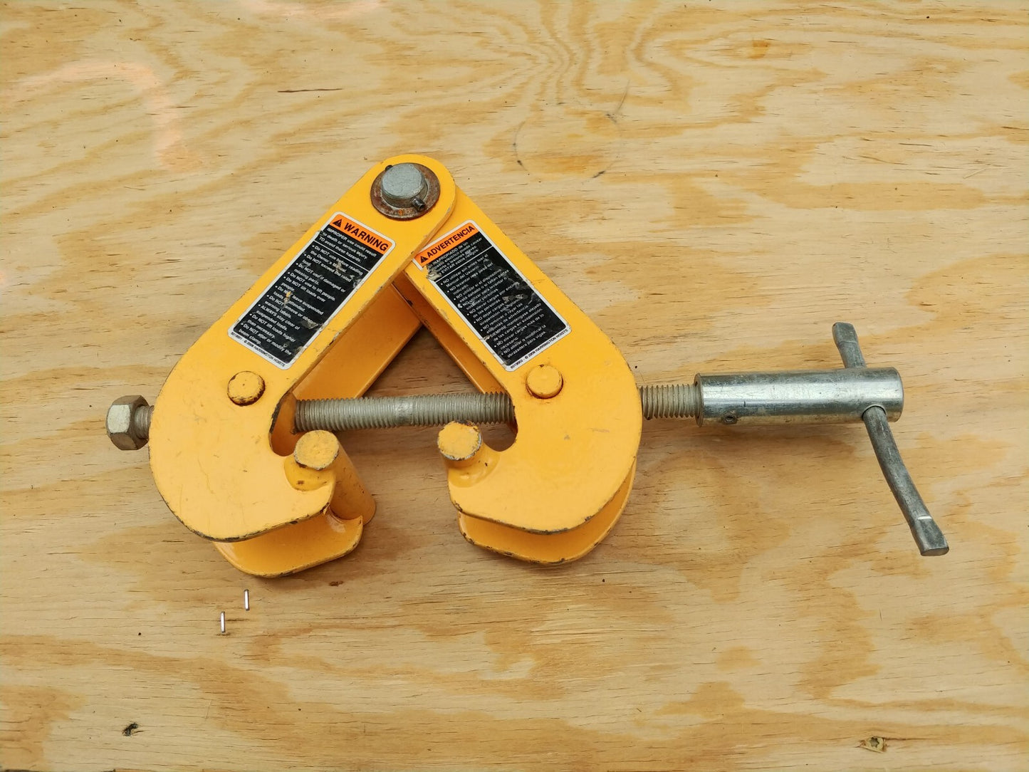 Harrington UBC010 Beam Clamp 1 ton Universal 3.0 in. to 7.5 in. Made in USA