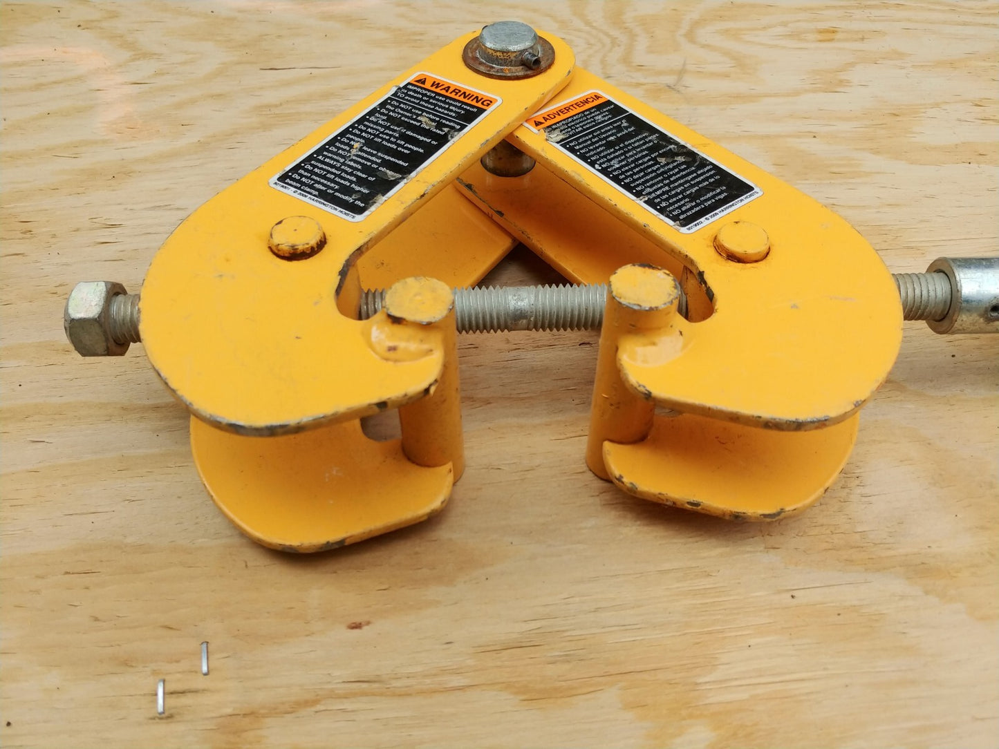 Harrington UBC010 Beam Clamp 1 ton Universal 3.0 in. to 7.5 in. Made in USA