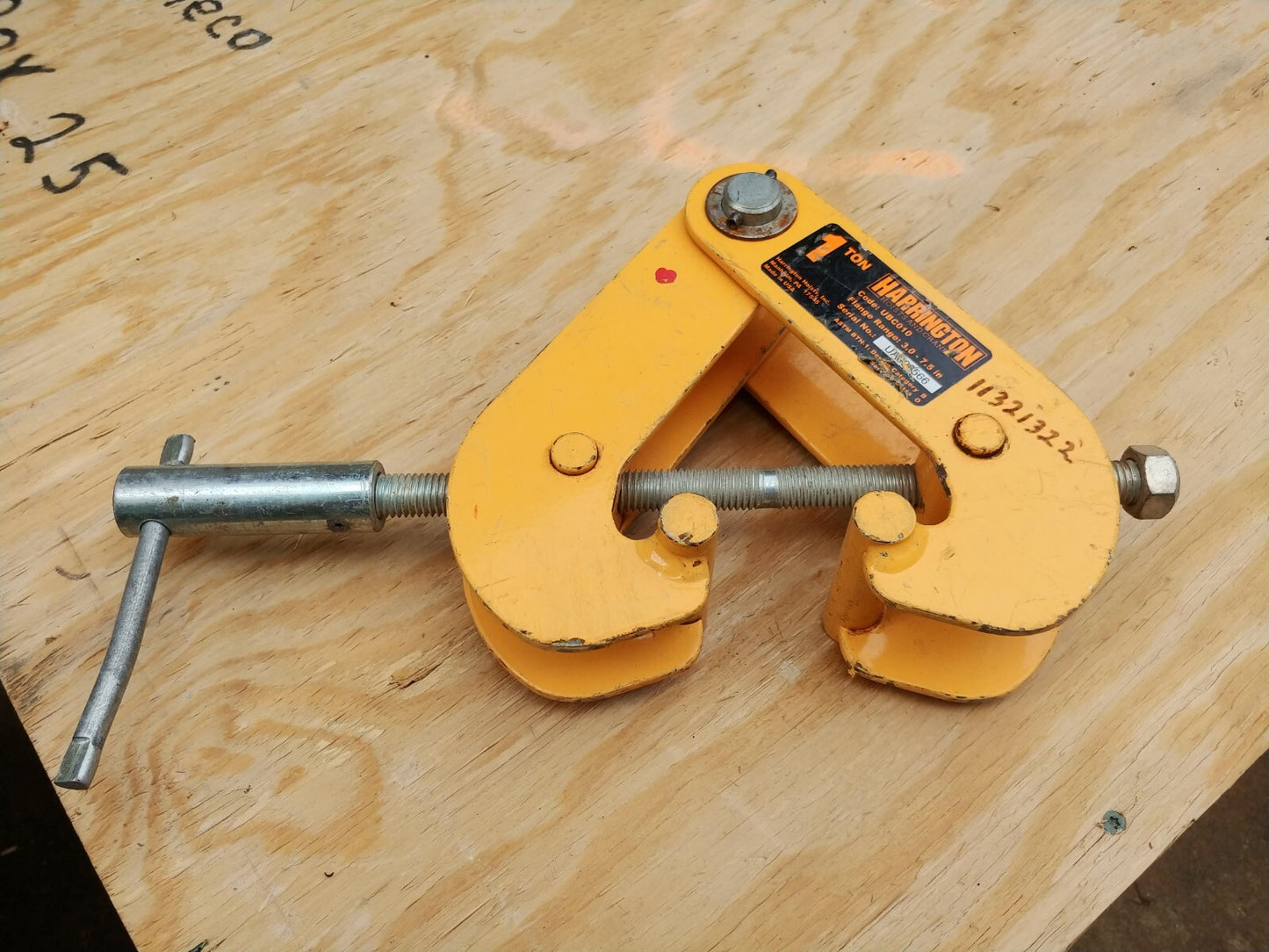 Harrington UBC010 Beam Clamp 1 ton Universal 3.0 in. to 7.5 in. Made in USA
