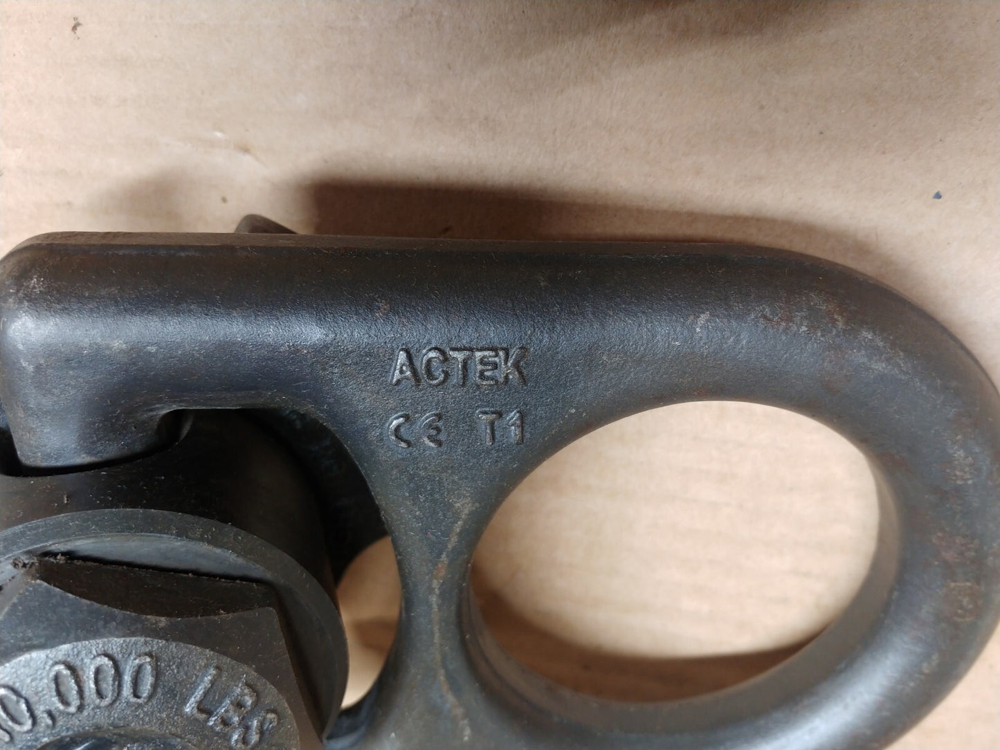 ACTEK 10,000 LBS SPEED BASE® Hoist Ring p/n 42206 1"-8 Thread Made in USA