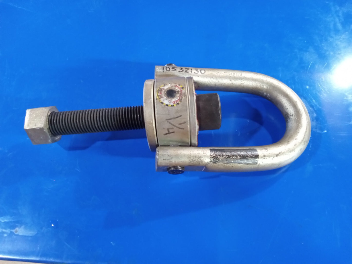 Crosby HR-125 Swivel Hoist Ring WLL 15,000 LB, 1-1/4 - 7 X 8.25", 6" Pro. W Nut