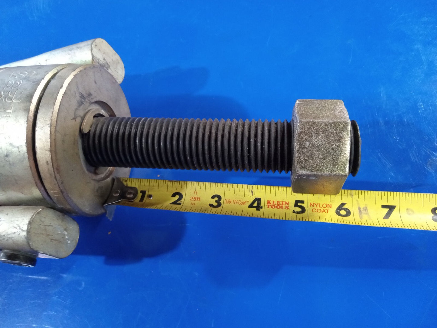 Crosby HR-125 Swivel Hoist Ring WLL 15,000 LB, 1-1/4 - 7 X 8.25", 6" Pro. W Nut