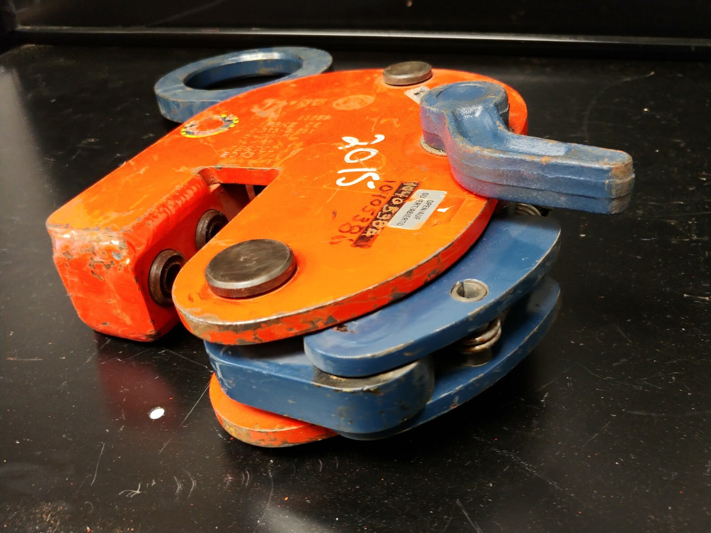 Crosby IP H-Beam Lifting Clamp 2705782 IPBKZ-3.75 Size 3/16" - 1" Capacity 3.75t
