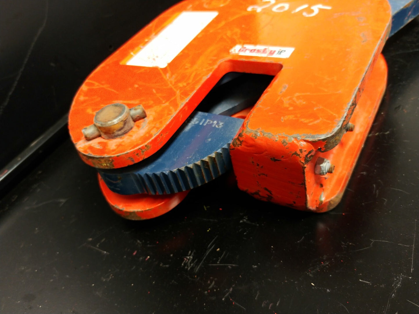 Crosby IP H-Beam Lifting Clamp 2705782 IPBKZ-3.75 Size 3/16" - 1" Capacity 3.75t