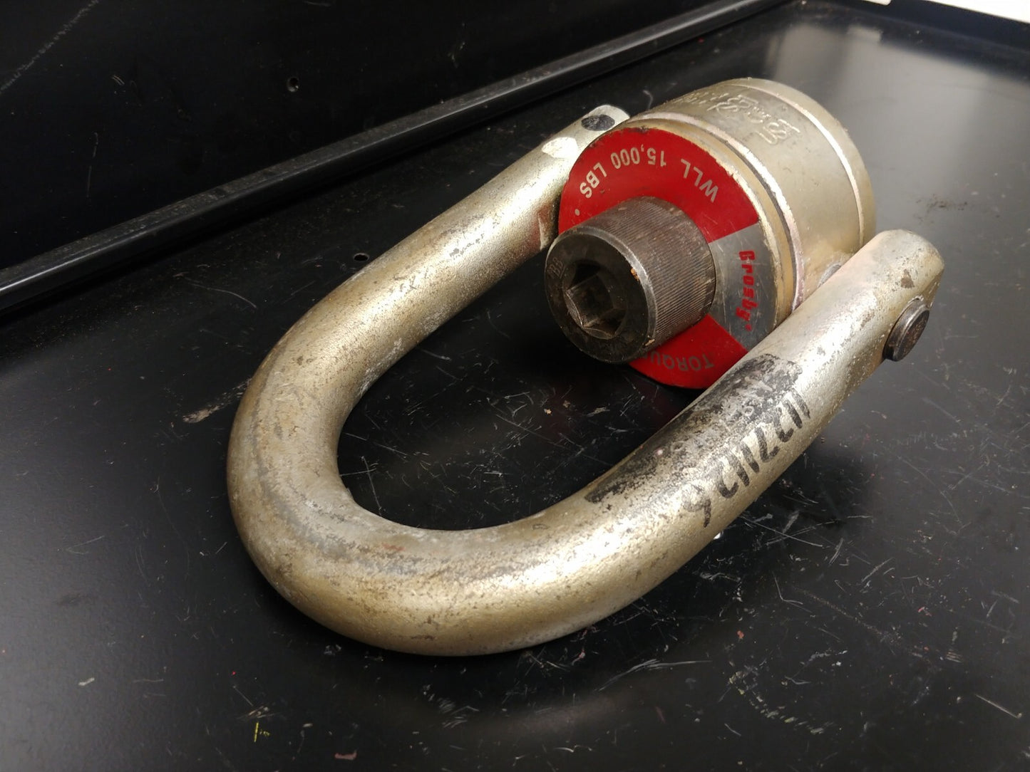Crosby 1016975 HR-125 Swivel Hoist Ring WLL 15,000 LB, 1-1/4 - 7 x 4.5 (2.21")