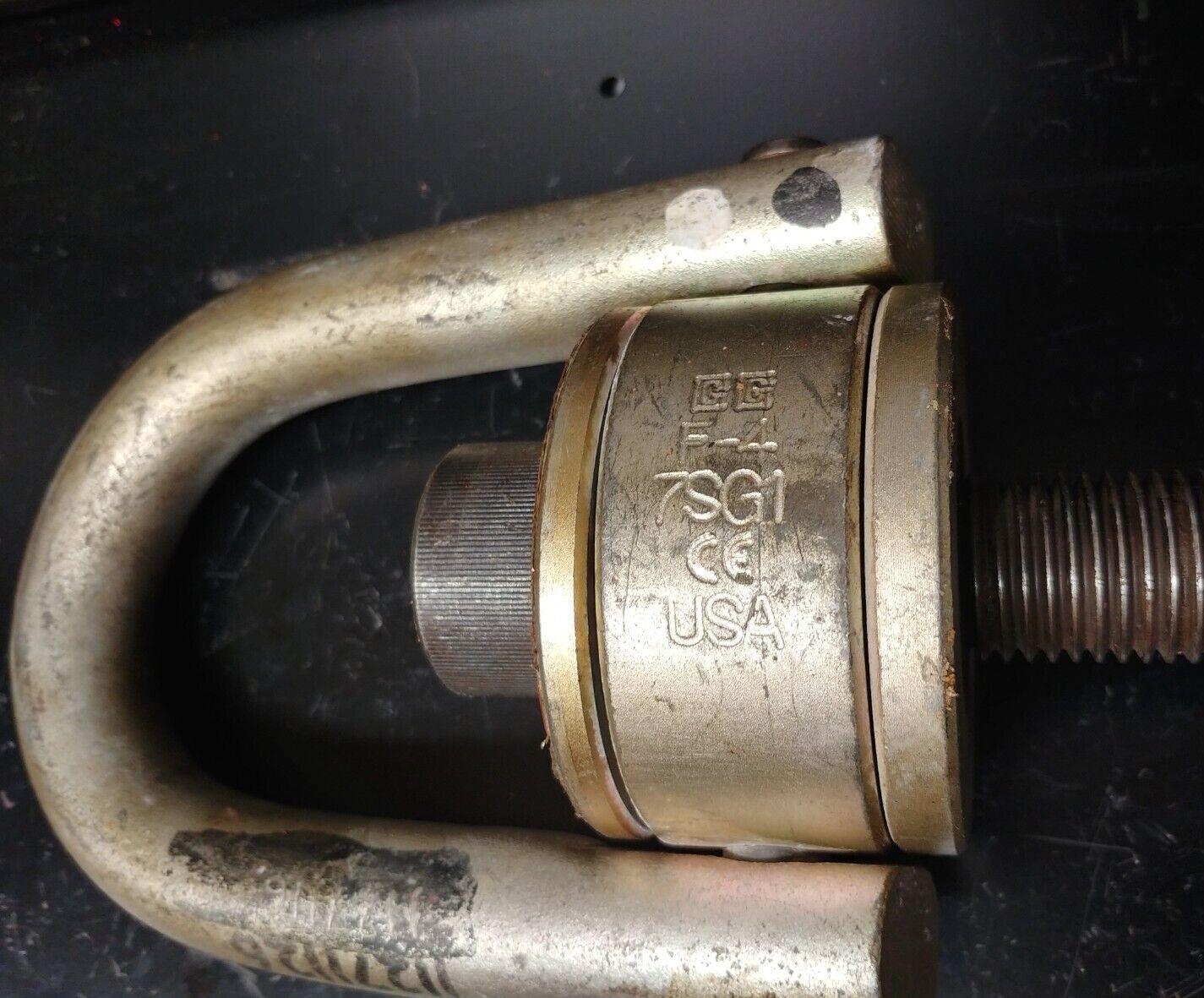 Crosby 1016975 HR-125 Swivel Hoist Ring WLL 15,000 LB, 1-1/4 - 7 x 4.5 (2.21")