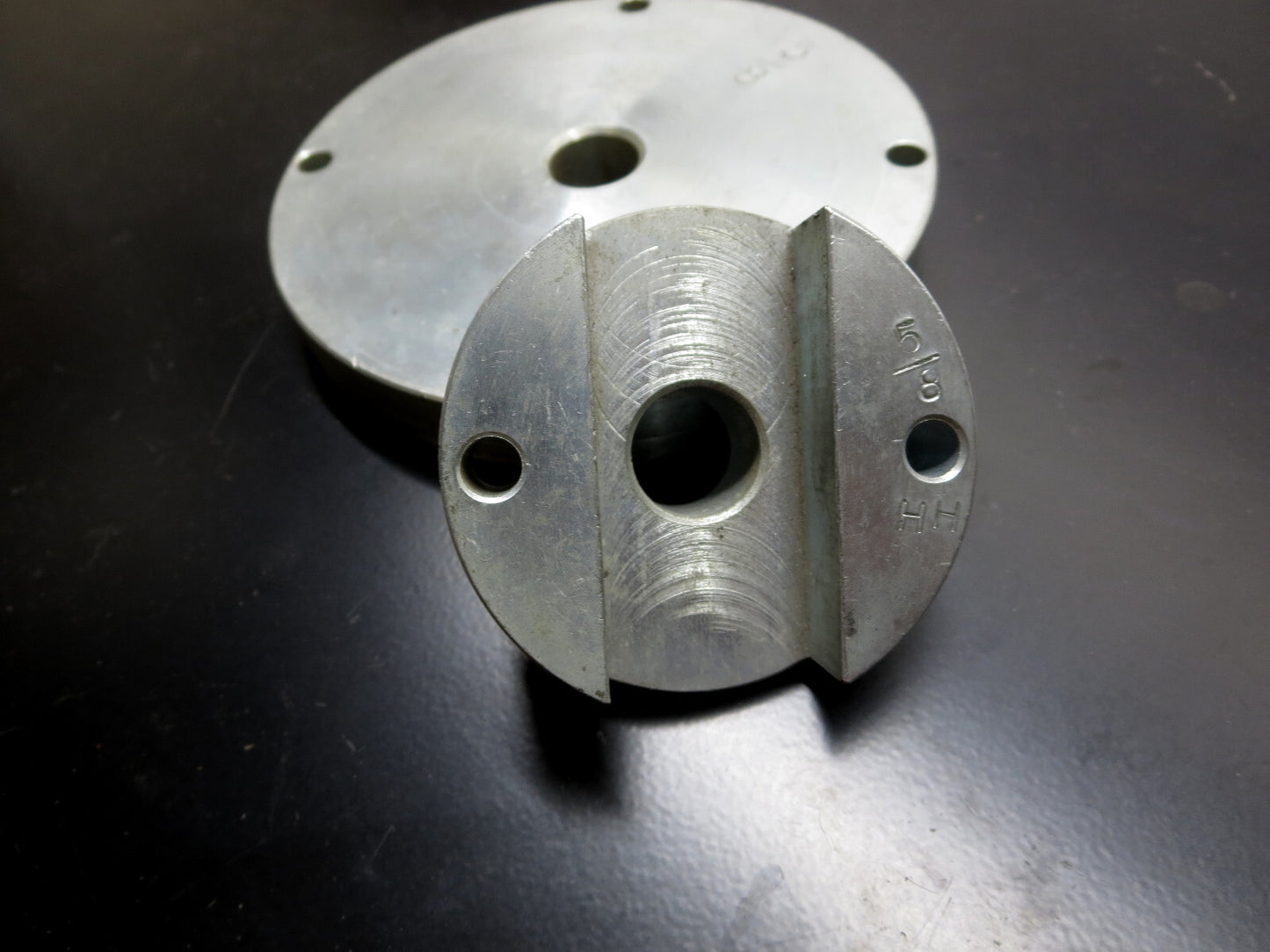 Skidmore Wilhelm 5/8" Bolt Plate M-510 and 5/8" Bushing M-710 Set 5/8 in. HH