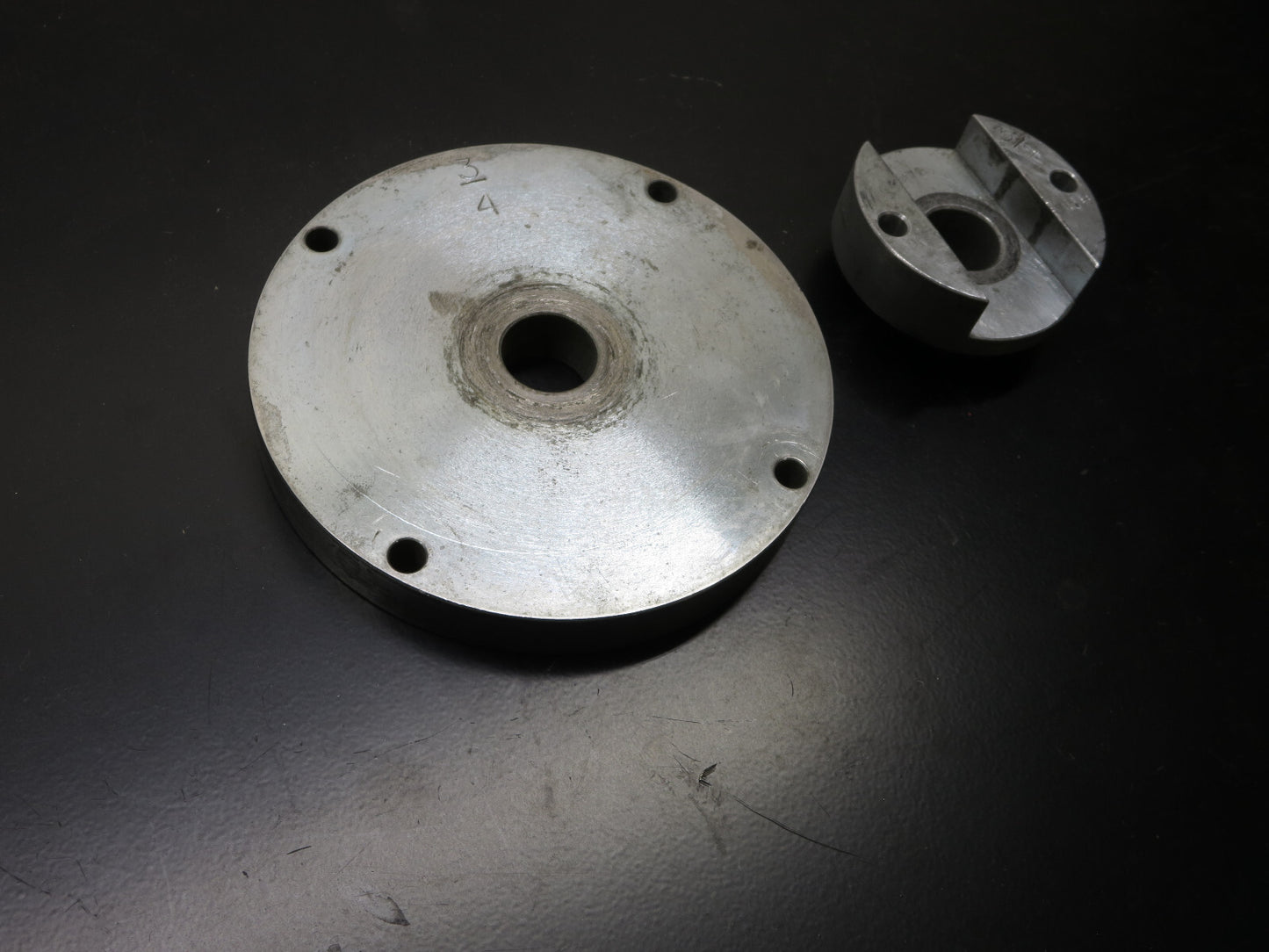 Skidmore Wilhelm 3/4" Bolt Plate M-512 and 3/4" Bushing M-712 Set 3/4 in. HH