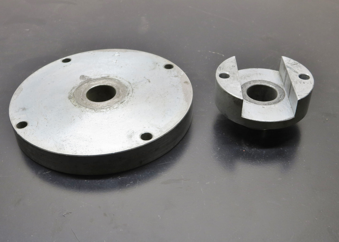 Skidmore Wilhelm 3/4" Bolt Plate M-512 and 3/4" Bushing M-712 Set 3/4 in. HH