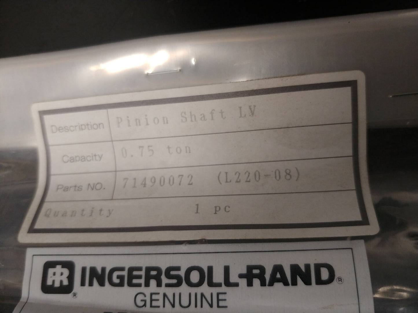 Ingersoll Rand 71490072 Pinion Shaft LV .75 ton