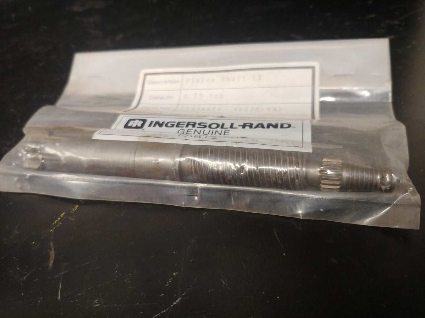 Ingersoll Rand 71490072 Pinion Shaft LV .75 ton