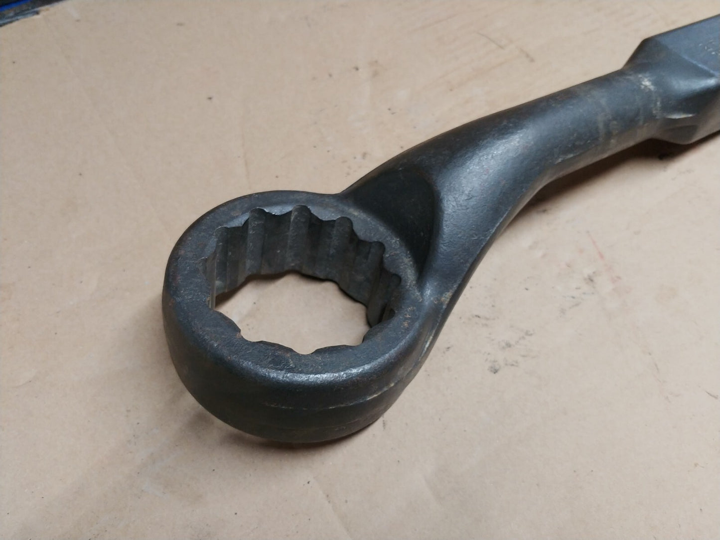 URREA 2647SW 2-15/16" OFFSET STRIKING HAMMER WRENCH 2-15/16