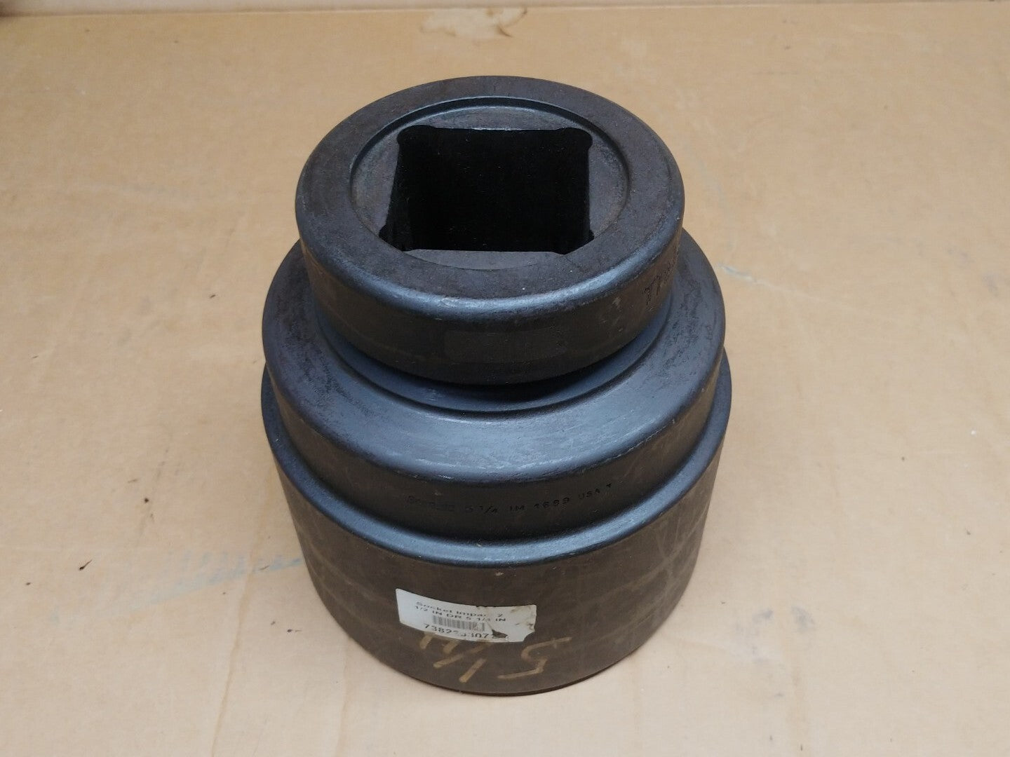 SNAP-ON 5-1/4 Impact Socket 2-1/2 in. Drive 6 Point IM 1689 USA Excellent Cond.