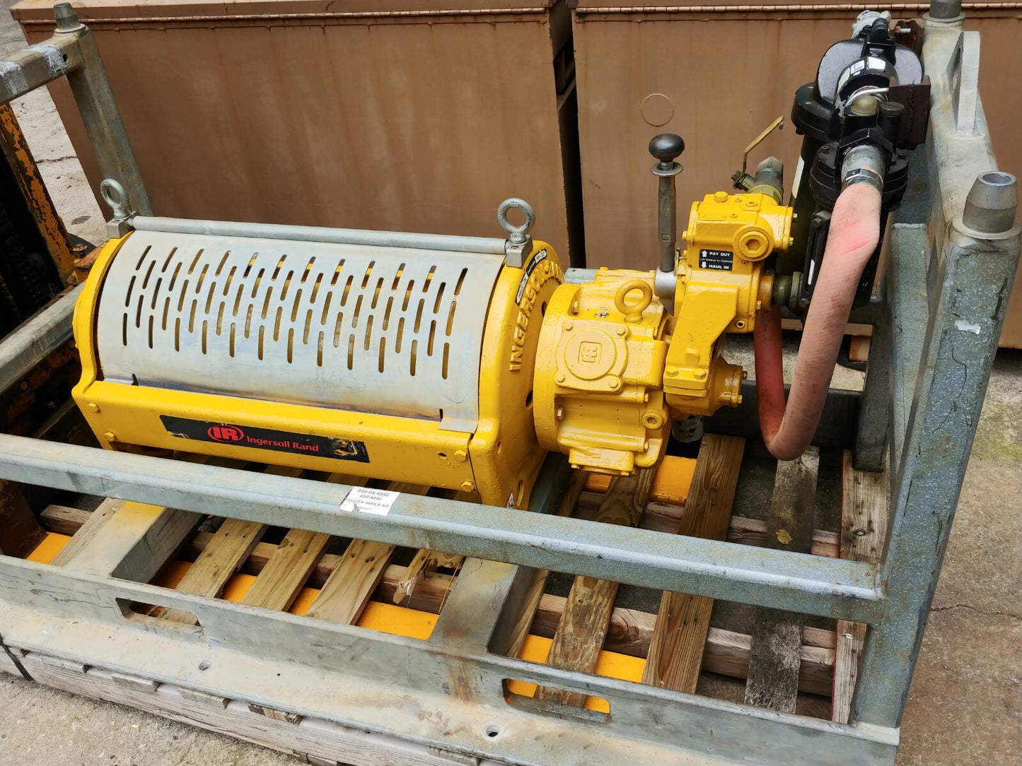 Ingersoll Rand FA2B Air Winch 2 ton Model FA2B-24XK1J12 Long Drum w/ Cage & FRL