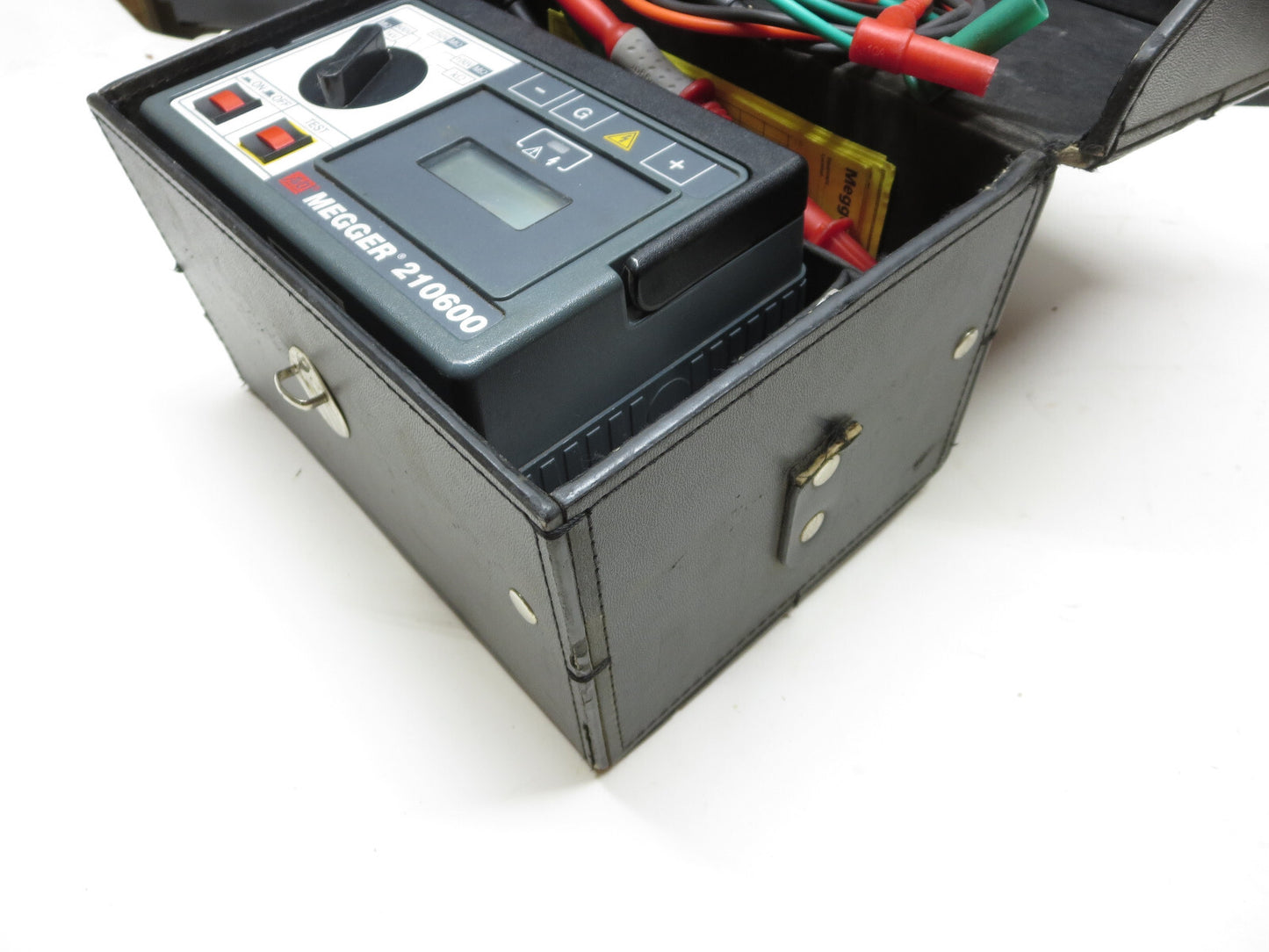 AVO MEGGER 210600 Insulation Tester Kit 1000V s/n 101034916 Made in UK