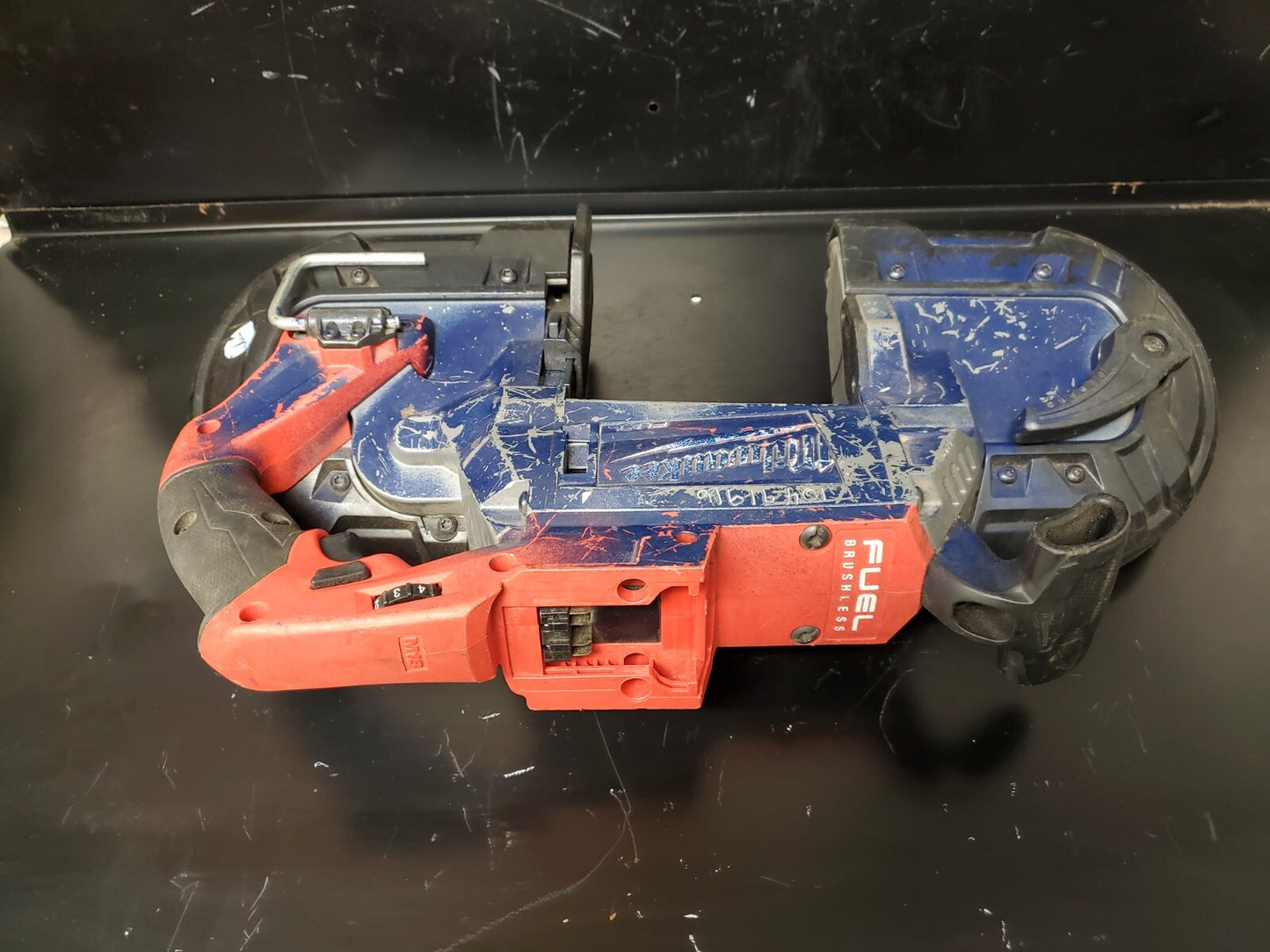 2020 Milwaukee 2729-20 Portable Band Saw M18 18v SN F83CD203001067