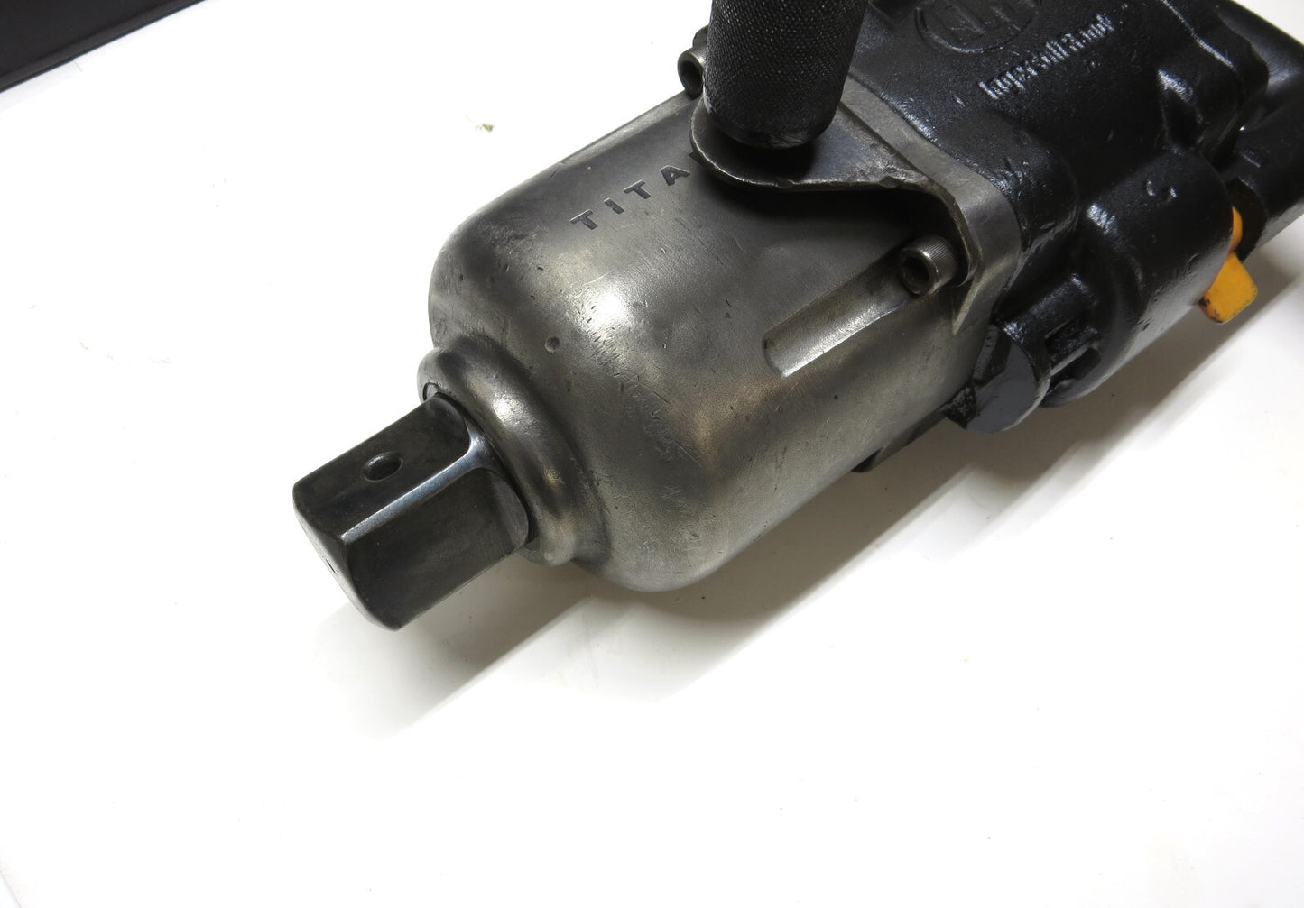 Ingersoll Rand 3955B2Ti Impact Wrench 1-1/2 in. Drive 5,000 FT LBS - Made in USA
