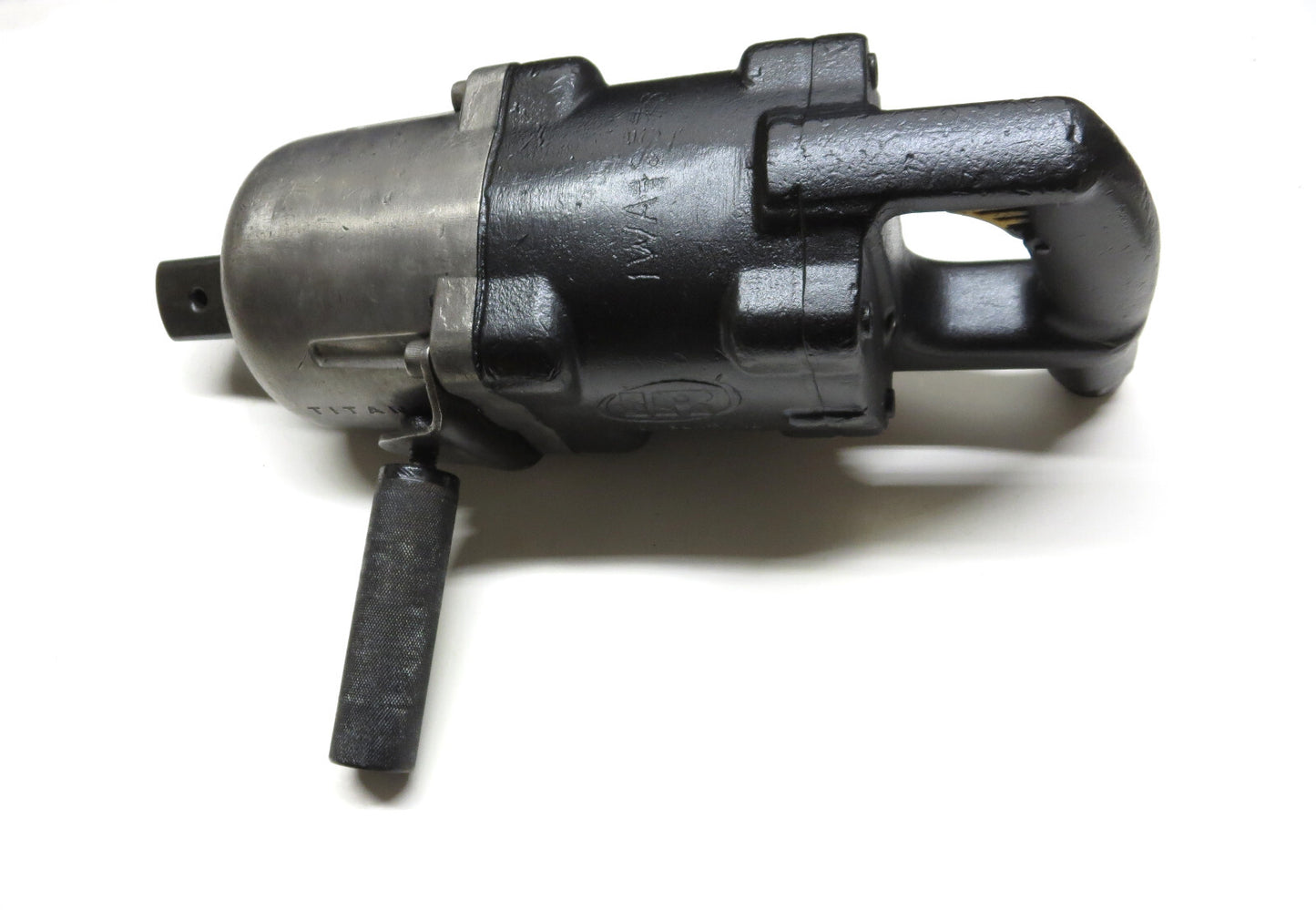 Ingersoll Rand 3955B2Ti Impact Wrench 1-1/2 in. Drive 5,000 FT LBS - Made in USA