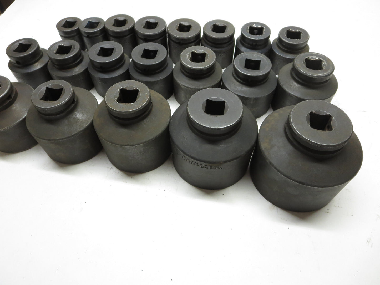 Armstrong & Wright Domestic 3/4 Impact Socket Set of 20 pcs 3/4 - 2-15/16" USA