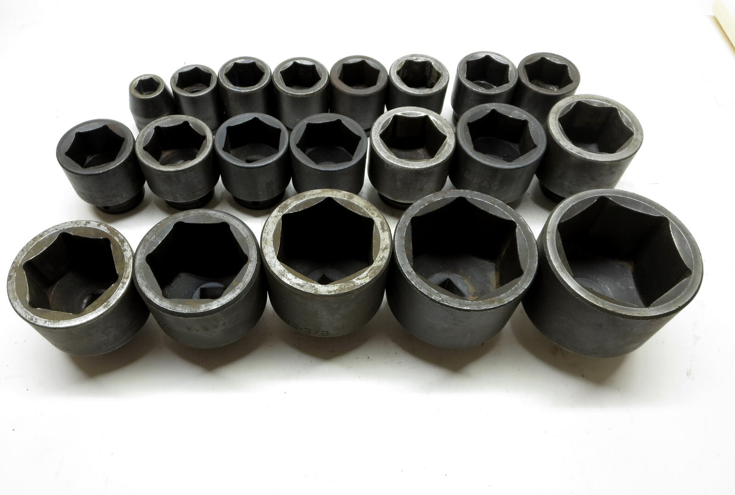 Armstrong & Wright Domestic 3/4 Impact Socket Set of 20 pcs 3/4 - 2-15/16" USA
