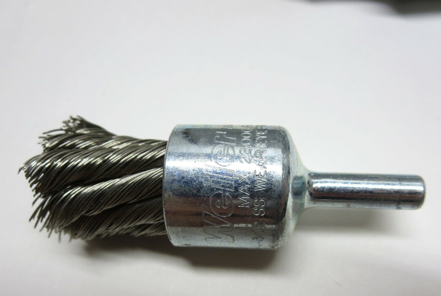 WEILER 10029 3/4" .014 Stainless Steel Knot Wire End Brush 3/4 22,000 RPM USA