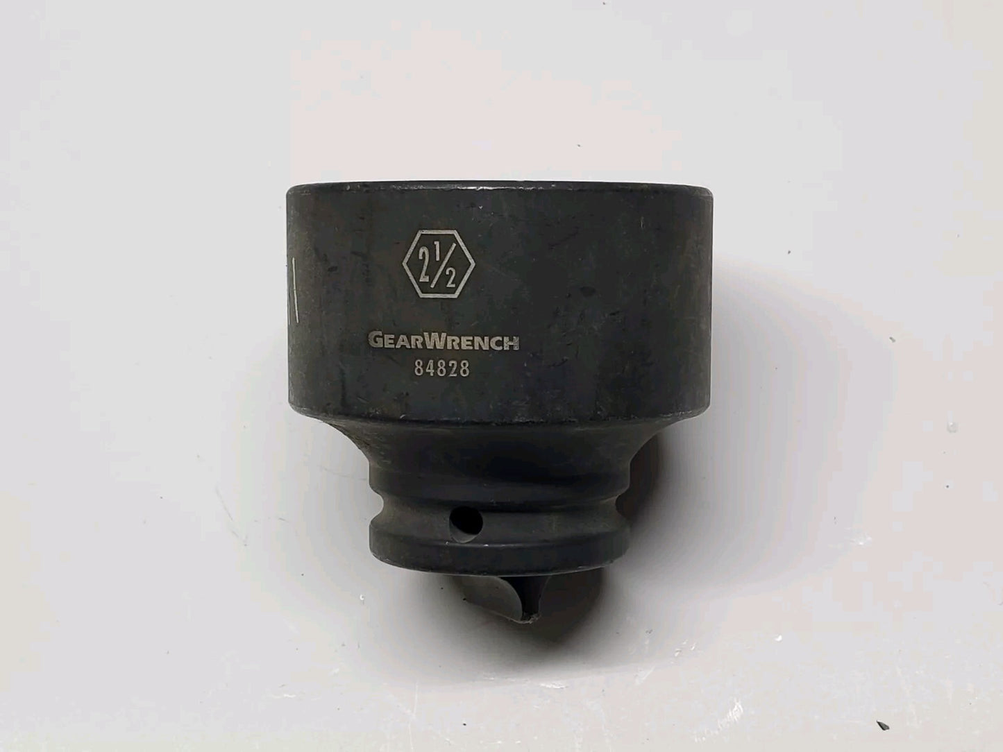 Apex GearWrench 84828 2-1/2 in. Standard Impact Socket 3/4 in Drive. 6 pt