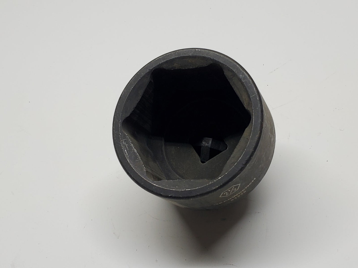 Apex GearWrench 84828 2-1/2 in. Standard Impact Socket 3/4 in Drive. 6 pt