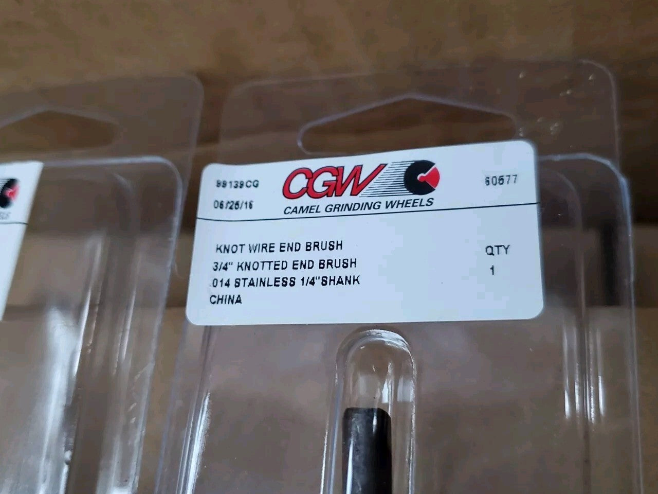2 EA . CGW 60577 3/4 KNOTTED END BRUSH .014 STAINLESS 1/4 SHANK Camel Grinding