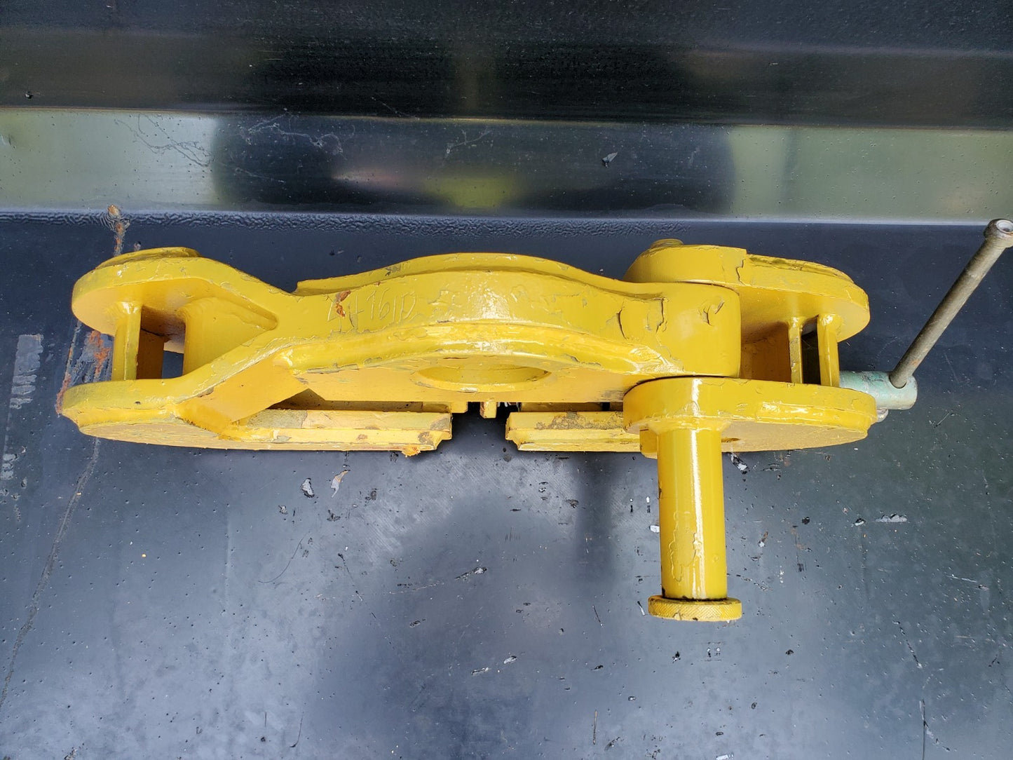 SuperClamp USC 5D Beam Clamp Low Headroom Universal Application 22,400 LBS USA