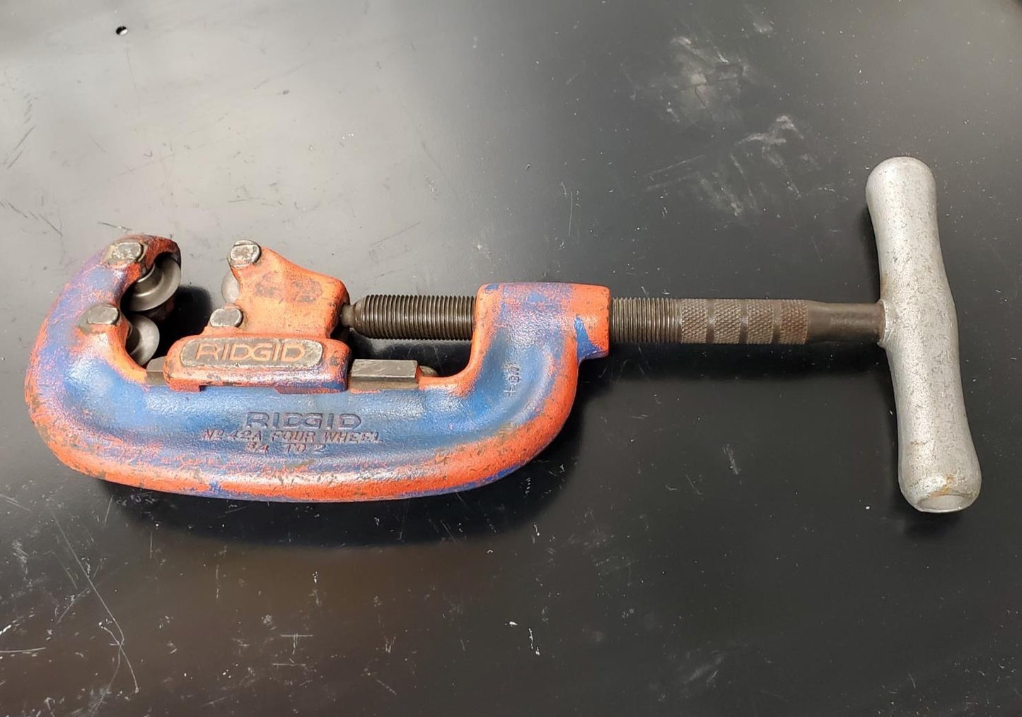 Ridgid 32870 Four Wheel Pipe Cutter 3/4 TO 2 in. No. 42A Made in USA Good!
