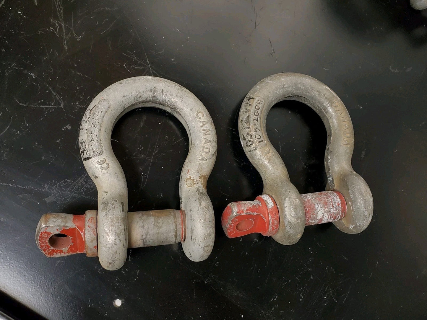 LOT OF 2 Crosby Canada 1" Screw Pin Anchor Shackles 8-1/2 Ton 1018534 G-209
