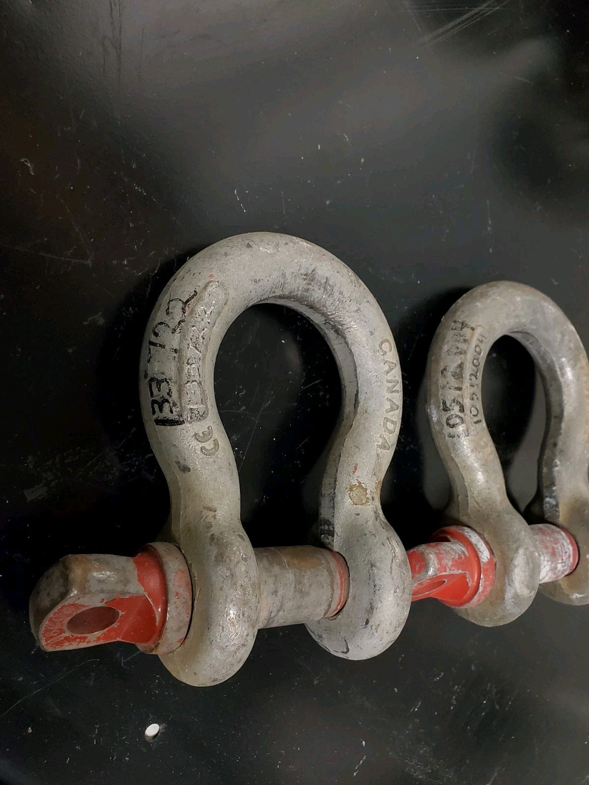 LOT OF 2 Crosby Canada 1" Screw Pin Anchor Shackles 8-1/2 Ton 1018534 G-209