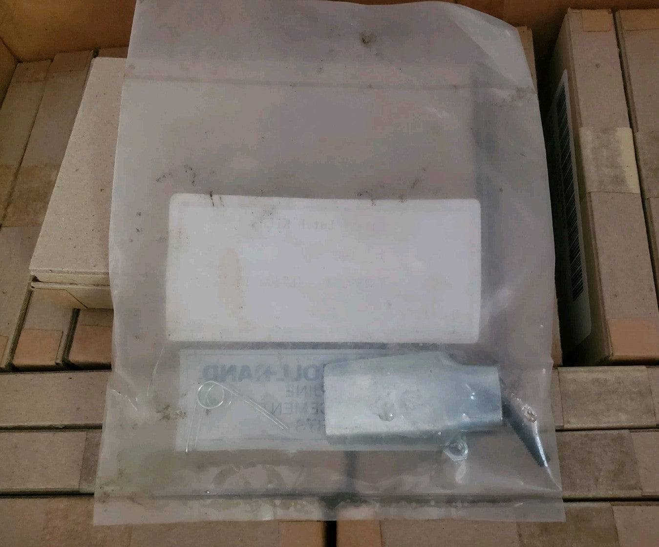 Ingersoll Rand Hook Latch Kit P/N 71489264 1.5 ton Hoists (L5H Series Hoists)