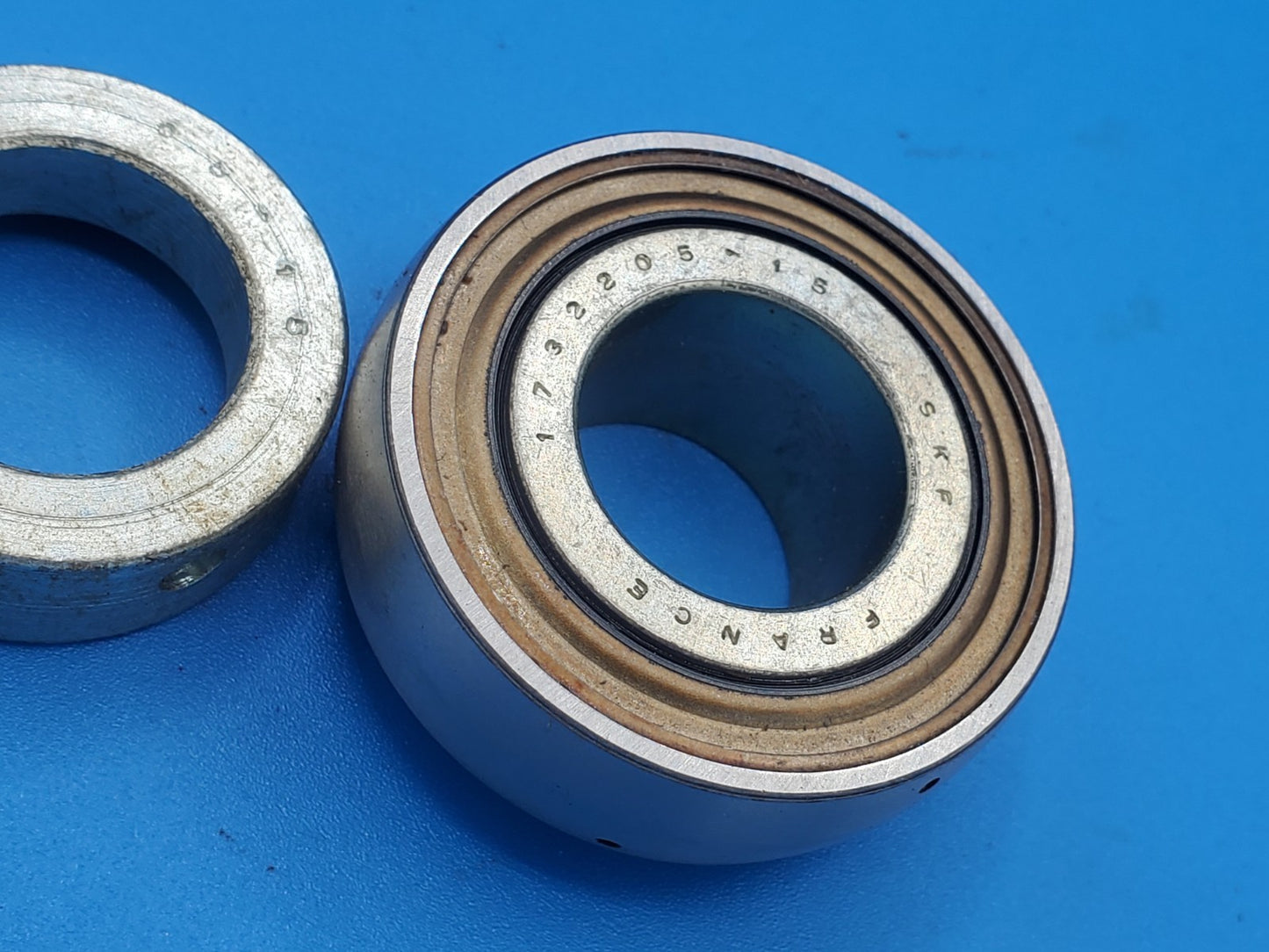 SKF 1732205-15 Insert Bearing w/ Eccentric Collar – 15/16" Shaft Made in France