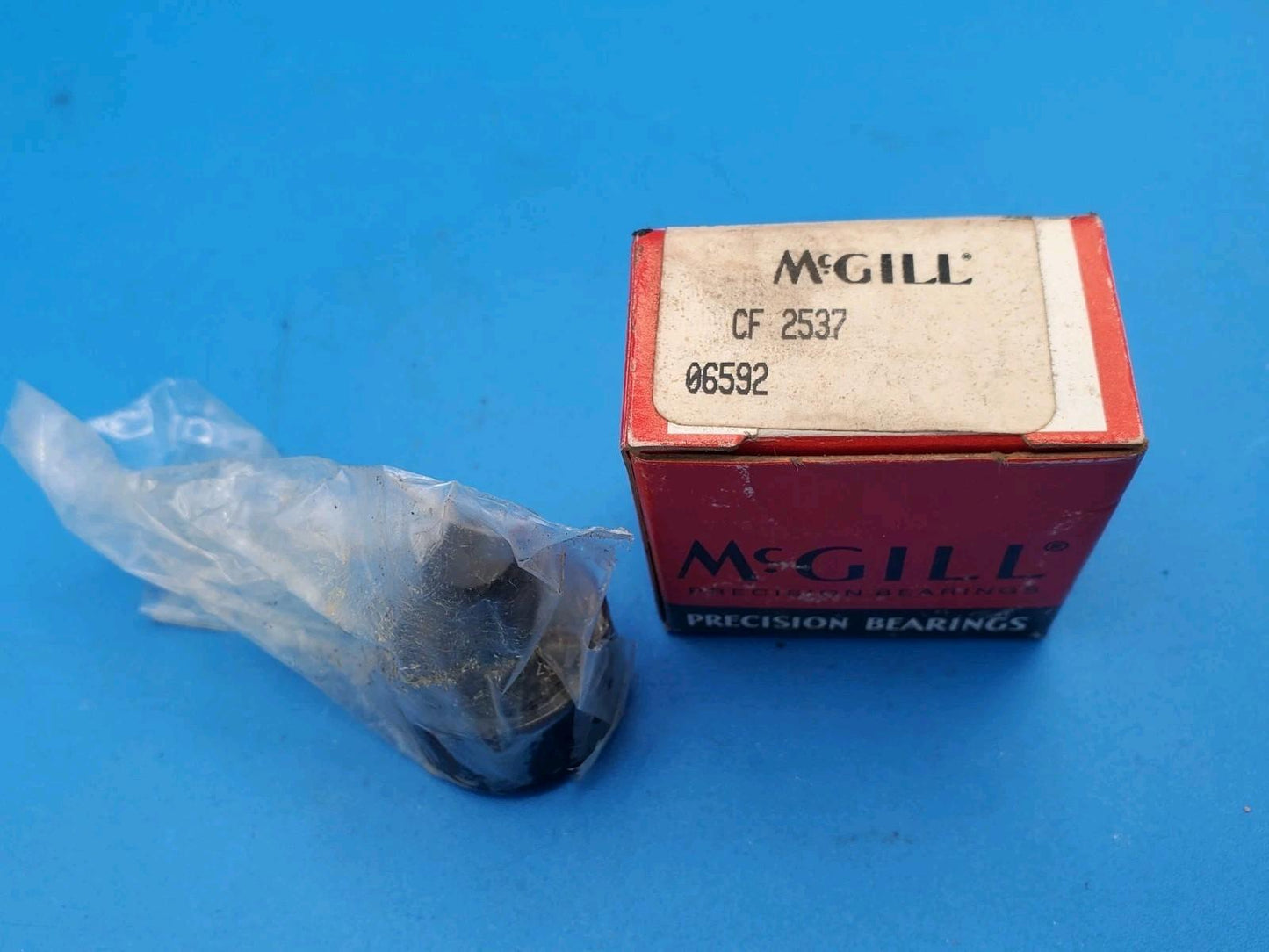 McGill 06592 Bearing Cam Follower Roller CF 2637 No Washer