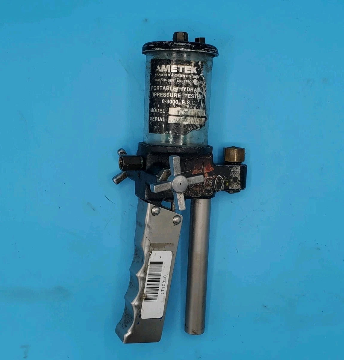 AMETEK T-620 Hydraulic Hand Pressure Tester 0 - 3,000 PSI