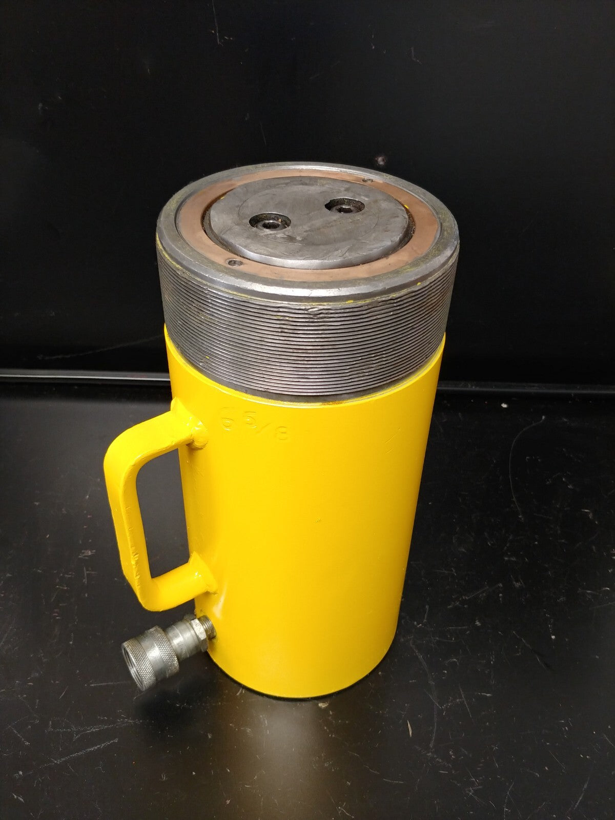 Hydraulic Cylinders and Lifting Jacks