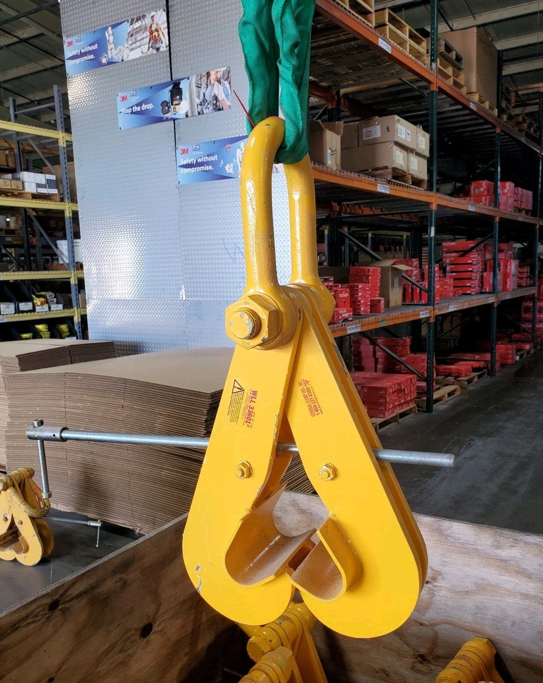 Material Handling & Clamping Tools – Plate Clamps, Beam Clamps & C-Clamps