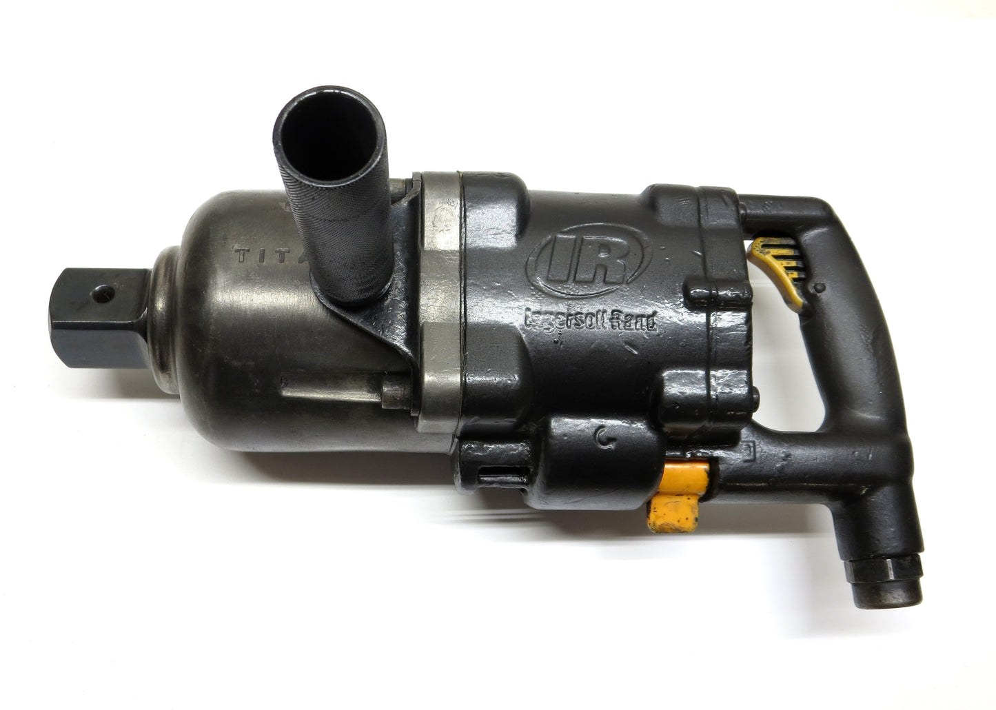 Ingersoll Rand 3955B2Ti Impact Wrench 1-1/2 in. Drive 5,000 FT LBS - Made in USA