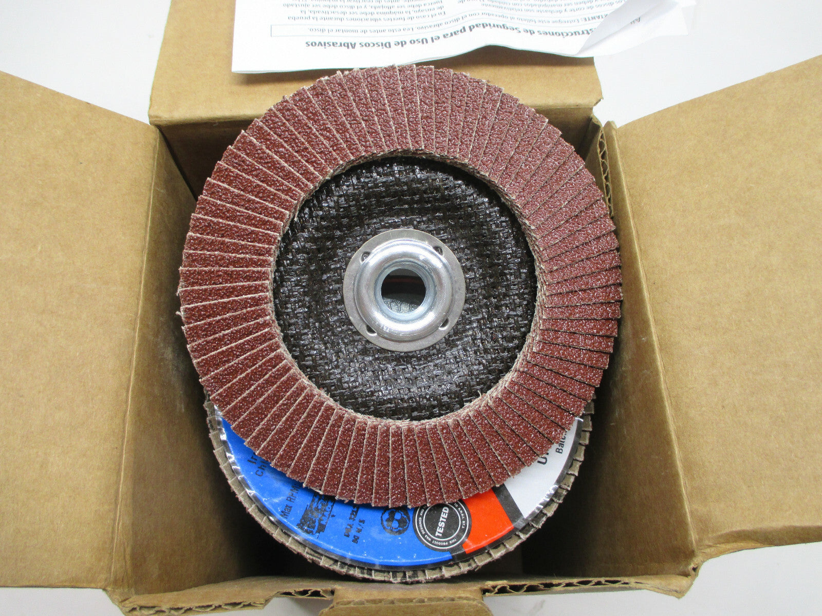 BOX OF 10 CGW 39602 5" x 7/8 Aluminum Oxide 40 Grit A3 Type 29 Flap Discs USA