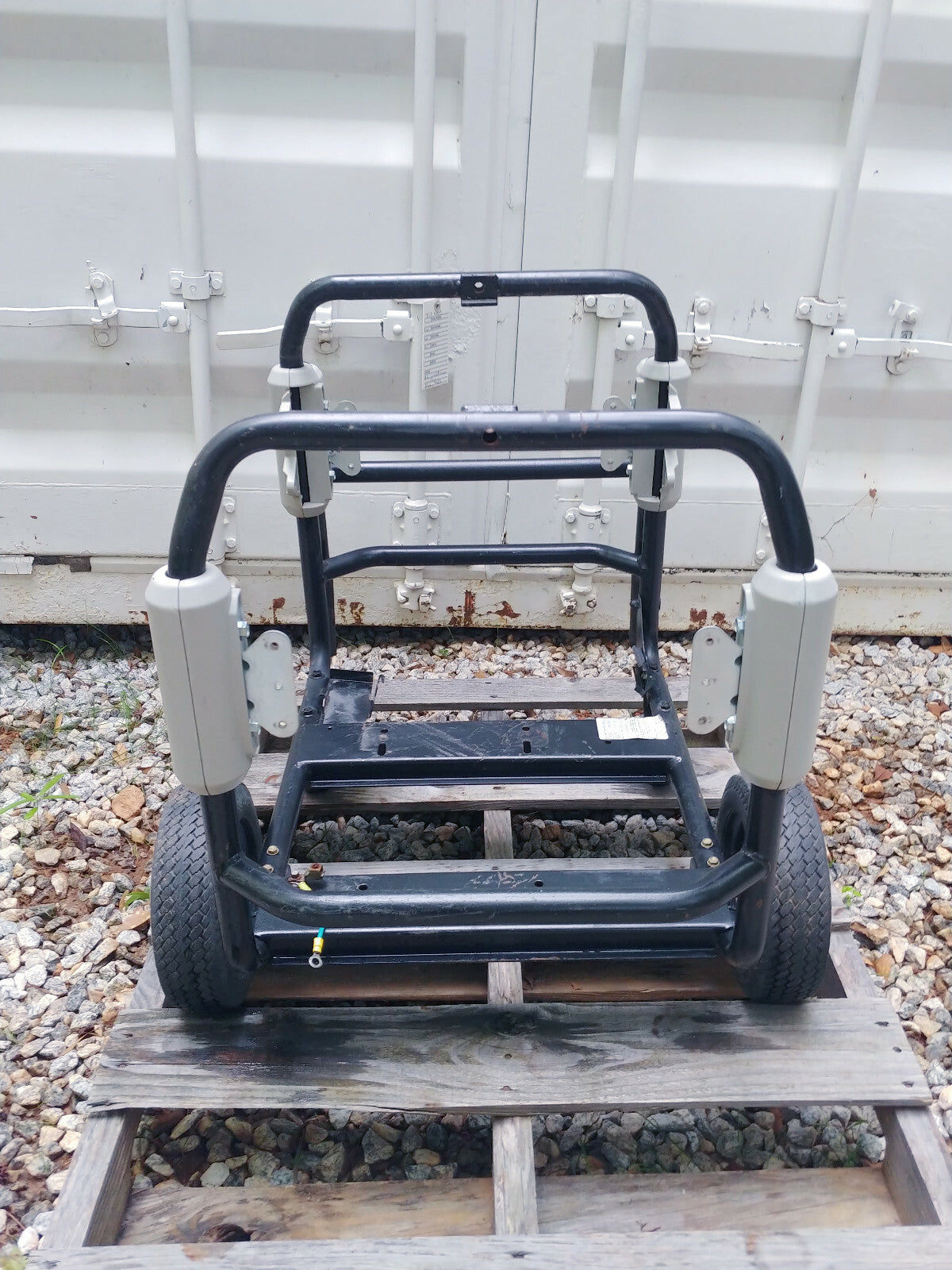 Generator Rolling Frame Chassis Generac 6.5KW Model XP6500E / Equipment Cradle