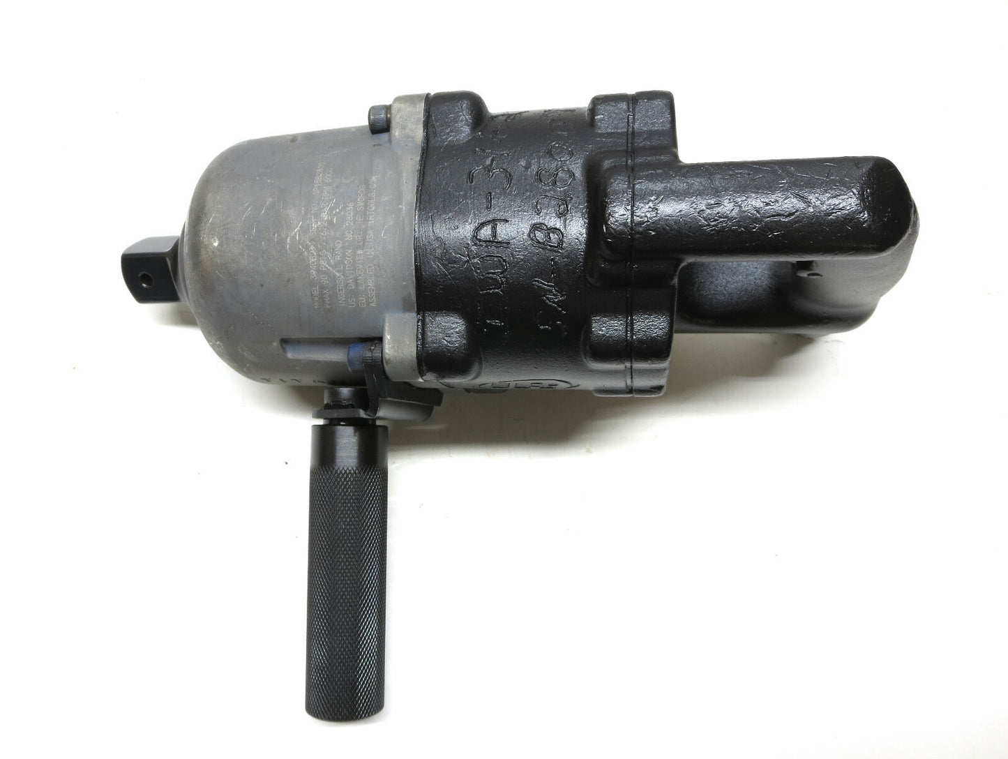 Ingersoll Rand 3940B2Ti Impact Wrench 1 in. Drive 2,500 FT LBS 6,000 RPM (28007)