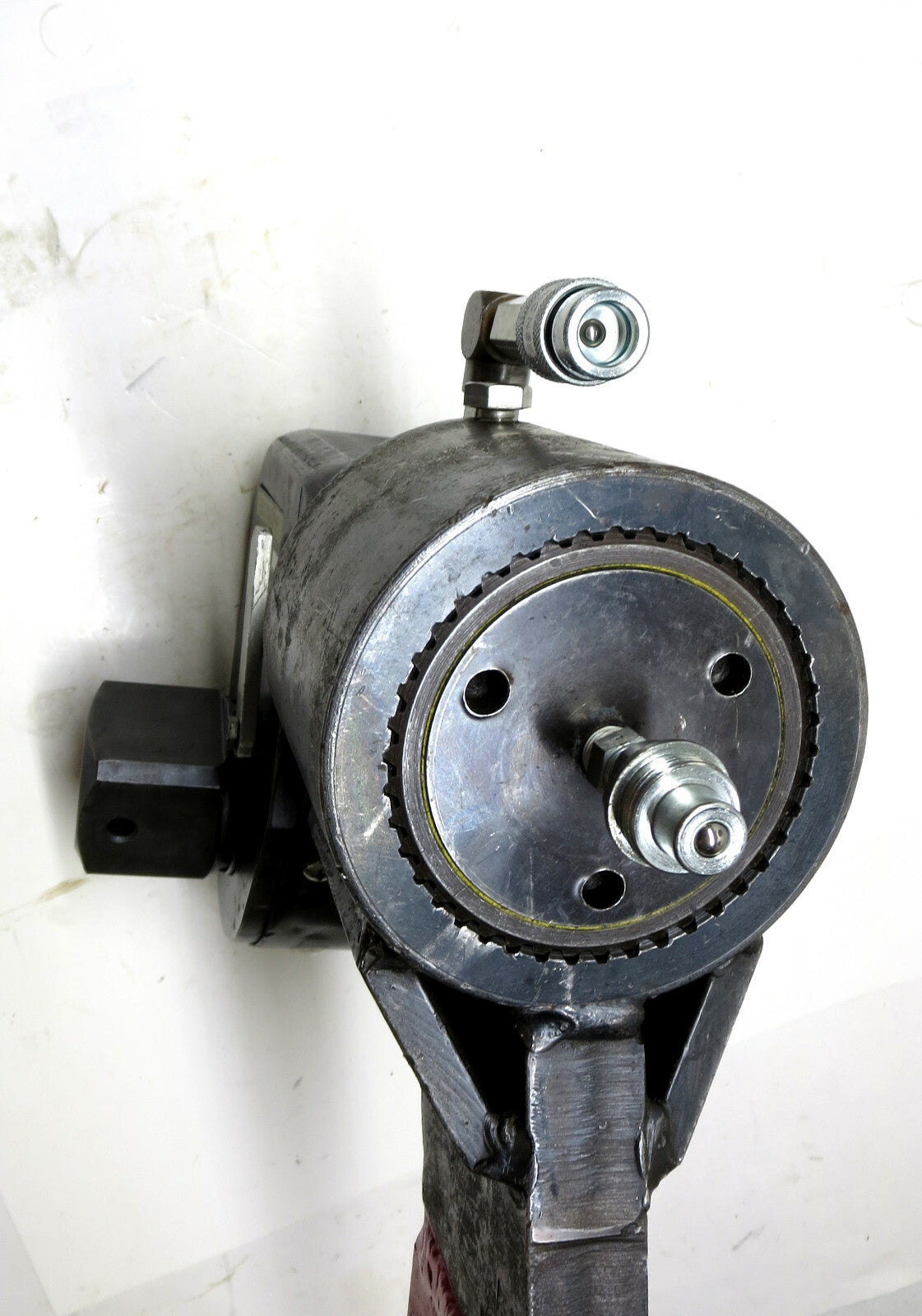 HYTORC HY-25SL Hydraulic Torque Wrench 25 SL 2-1/2 in. Drive 25,640 Max. FT LBS