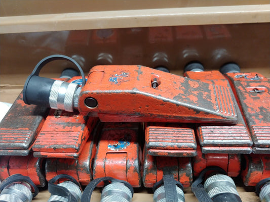 1 EA. SPX Power Team HS2000 1 Ton Hydraulic Spreader New OTC Coupler Made in USA