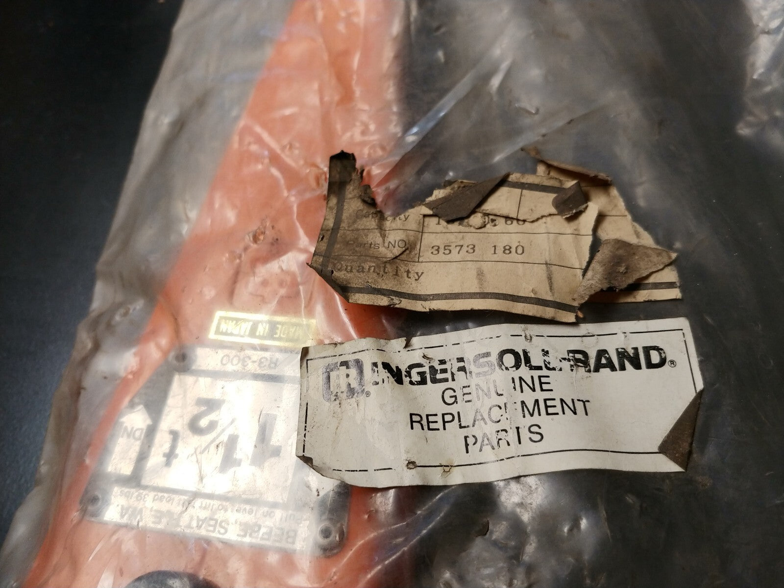 New Beebe Ingersoll Rand R3-300 p/n 3753180 Lever Body Ass'y 1.5 t, 3 t, 6 t 